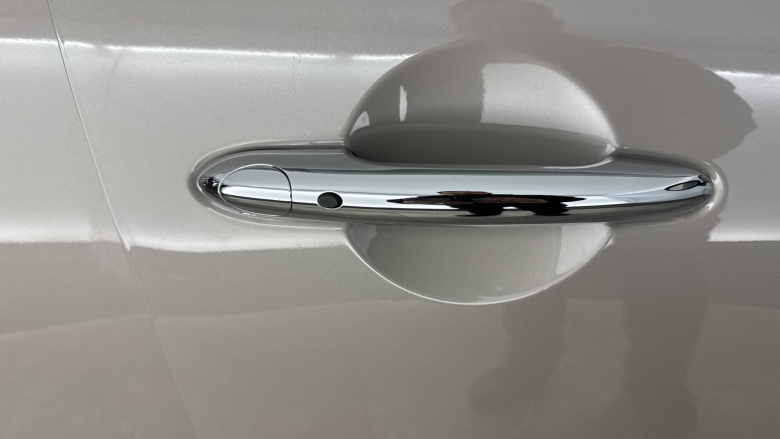 MINI Cooper 1.5 C Exclusive 5dr Auto Petrol Hatchback